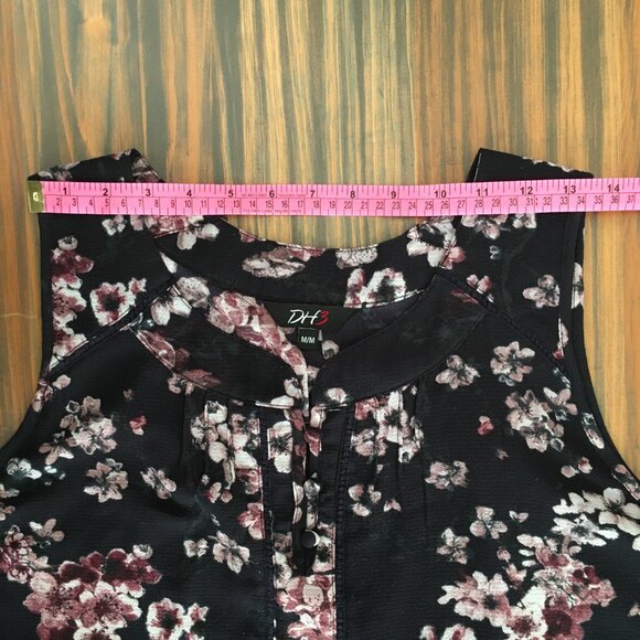[DH3] Black Floral Sleeveless Blouse | M | Good - Picture 4 of 9